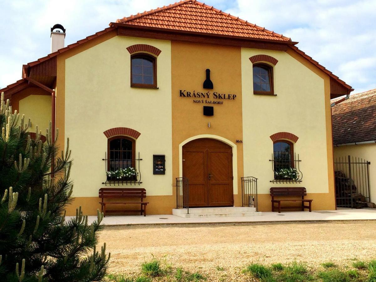 Penzion Krasny Sklep Znojmo Exterior photo